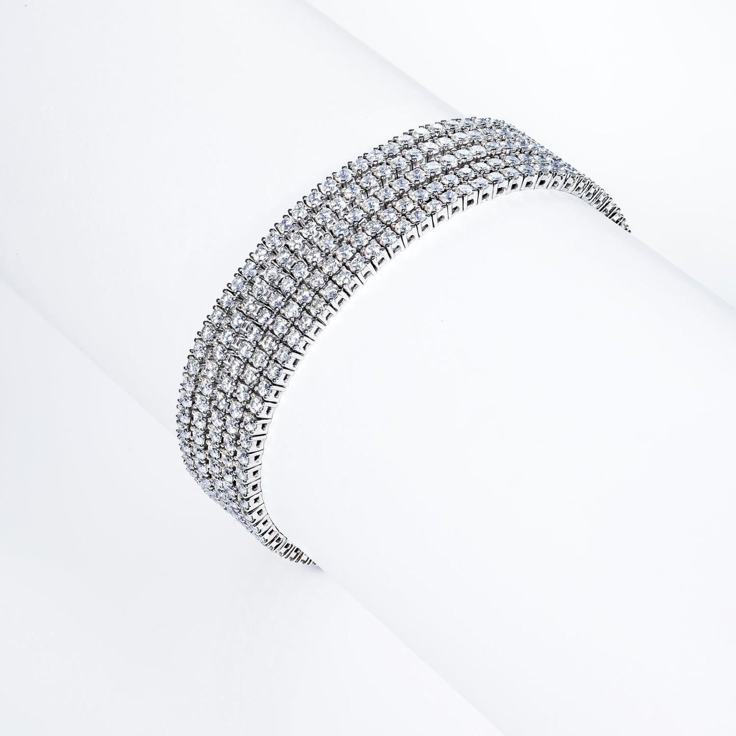 Multi Strand 15 Carats Round Brilliant Diamond Tennis Bracelet