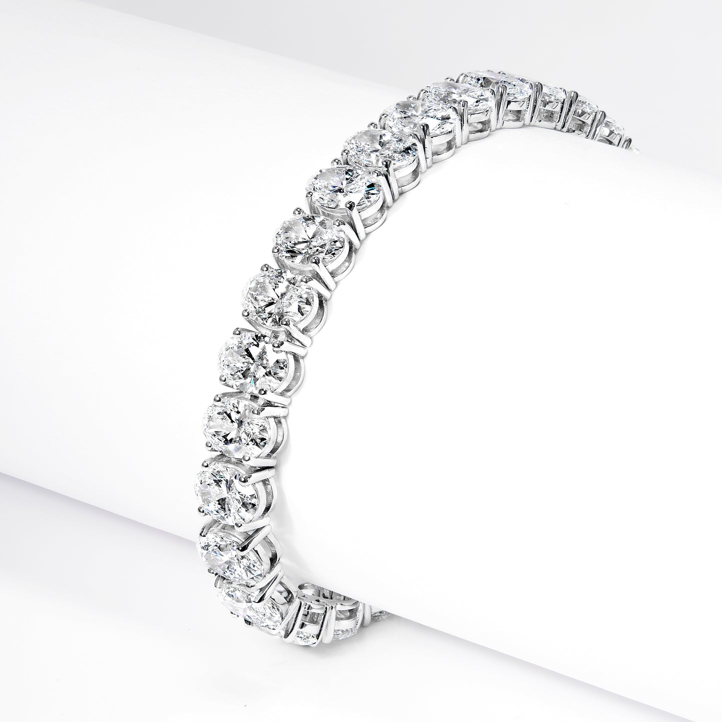 30 Carat Oval Cut Single Row Lab Grown Diamond Tennis Bracelet Side