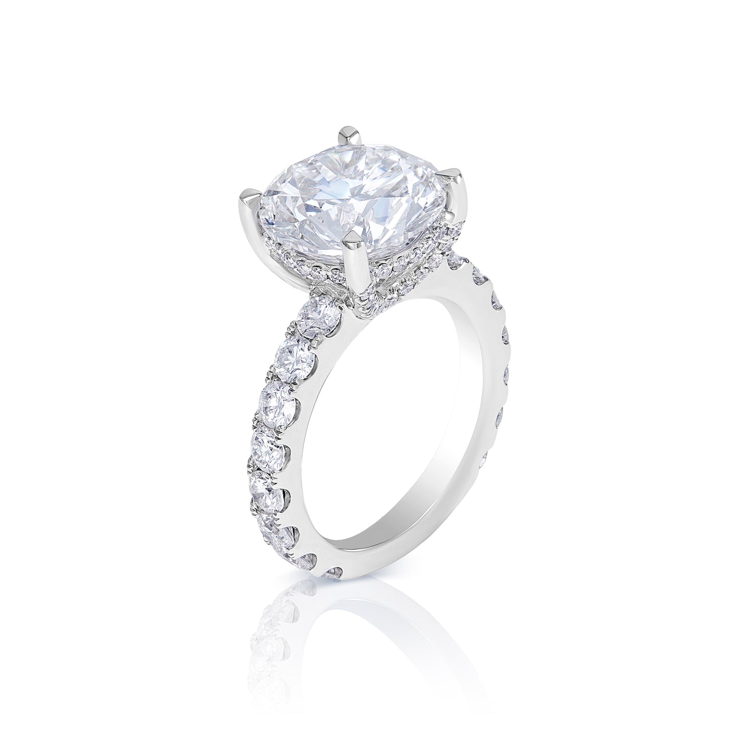 9 Carat Round Cut Lab-Grown Diamond Engagement Ring Sidestone. IGI Certified