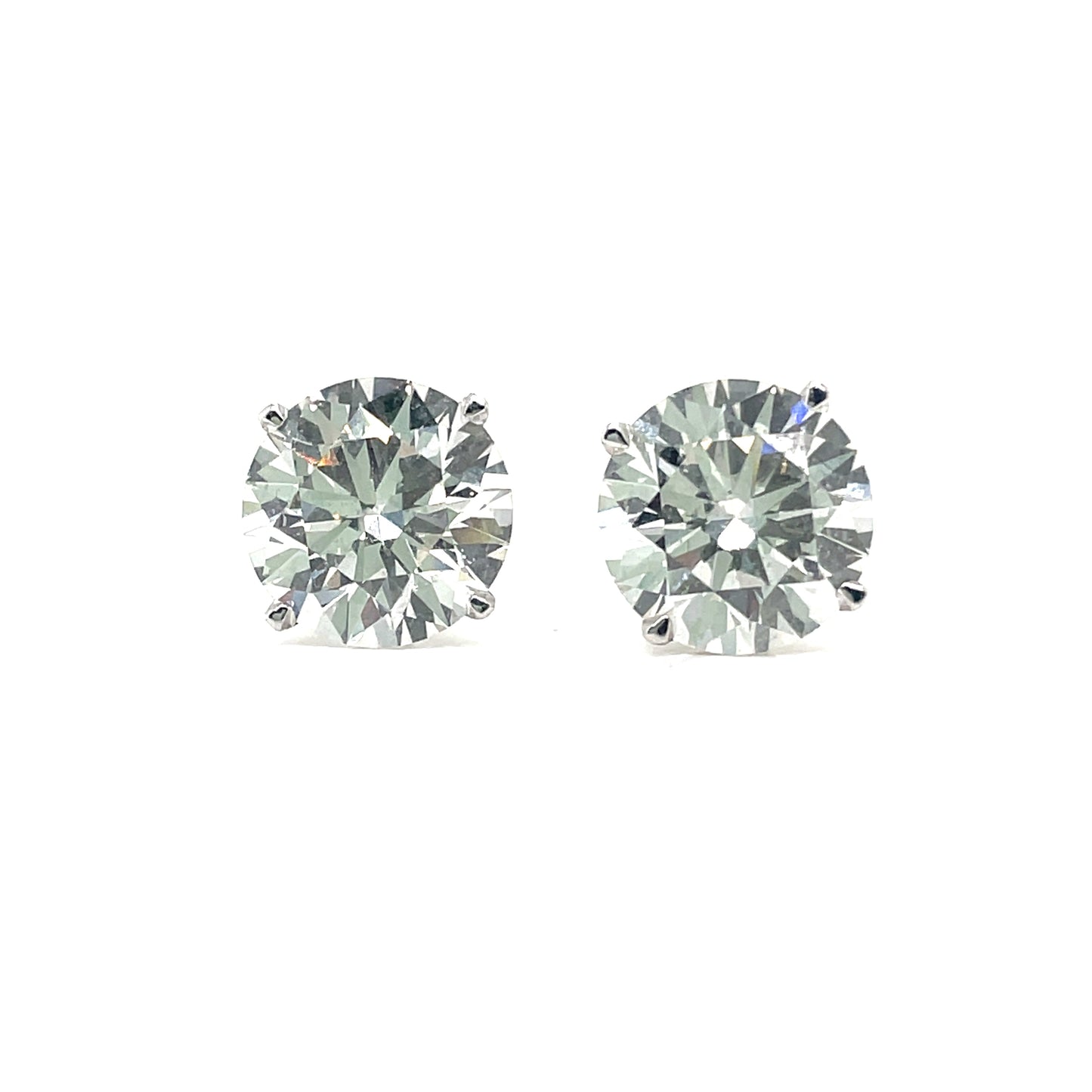 Diamond Stud earrings